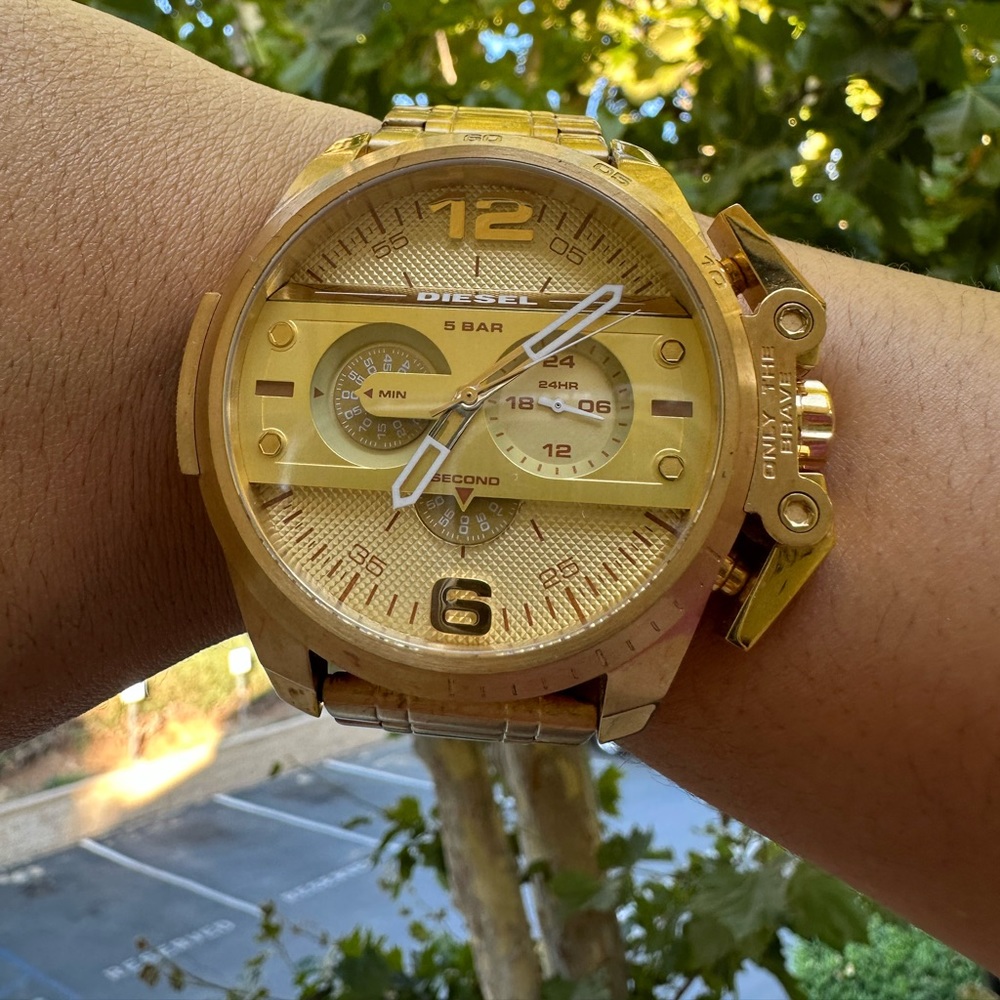 Men’s diesel watch Gold stainless steel
